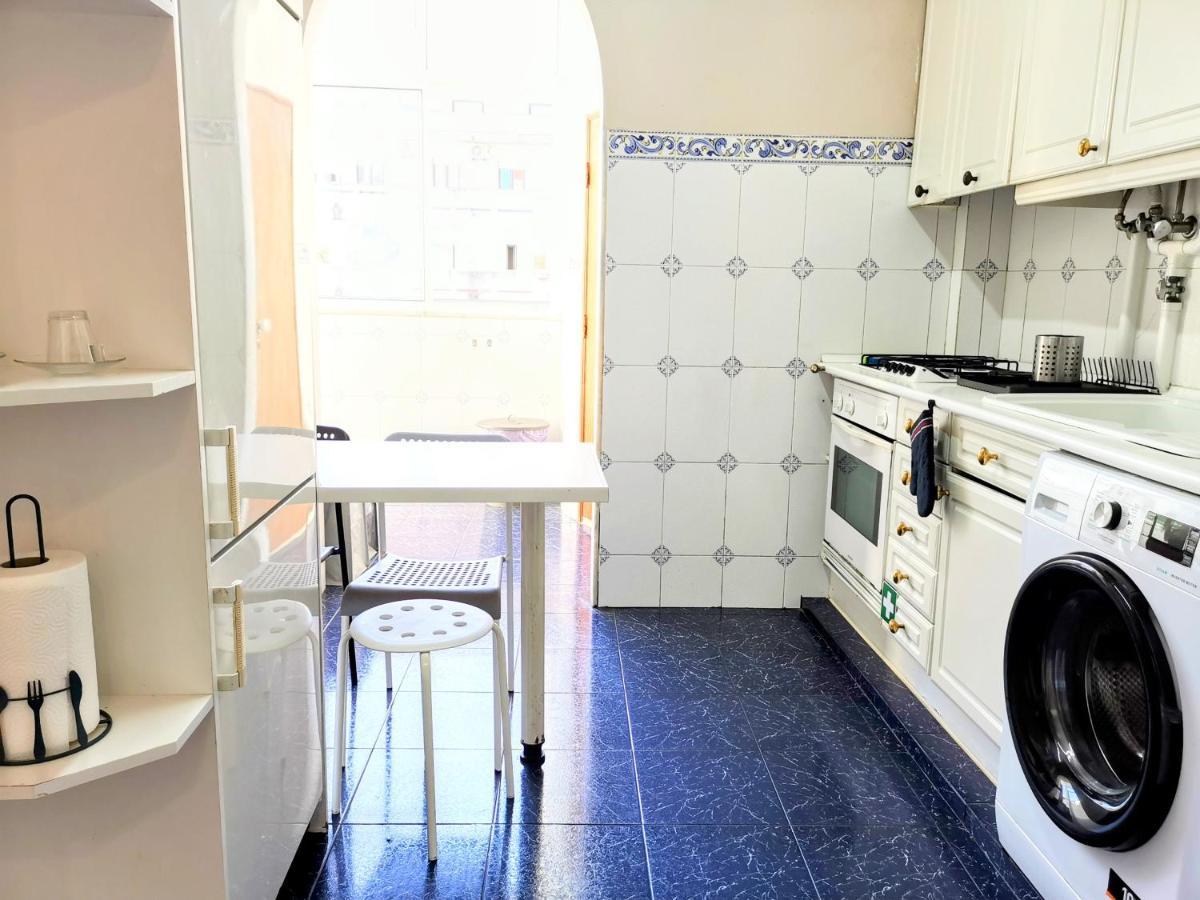 Tradicional Portuguese Apartment リスボン エクステリア 写真